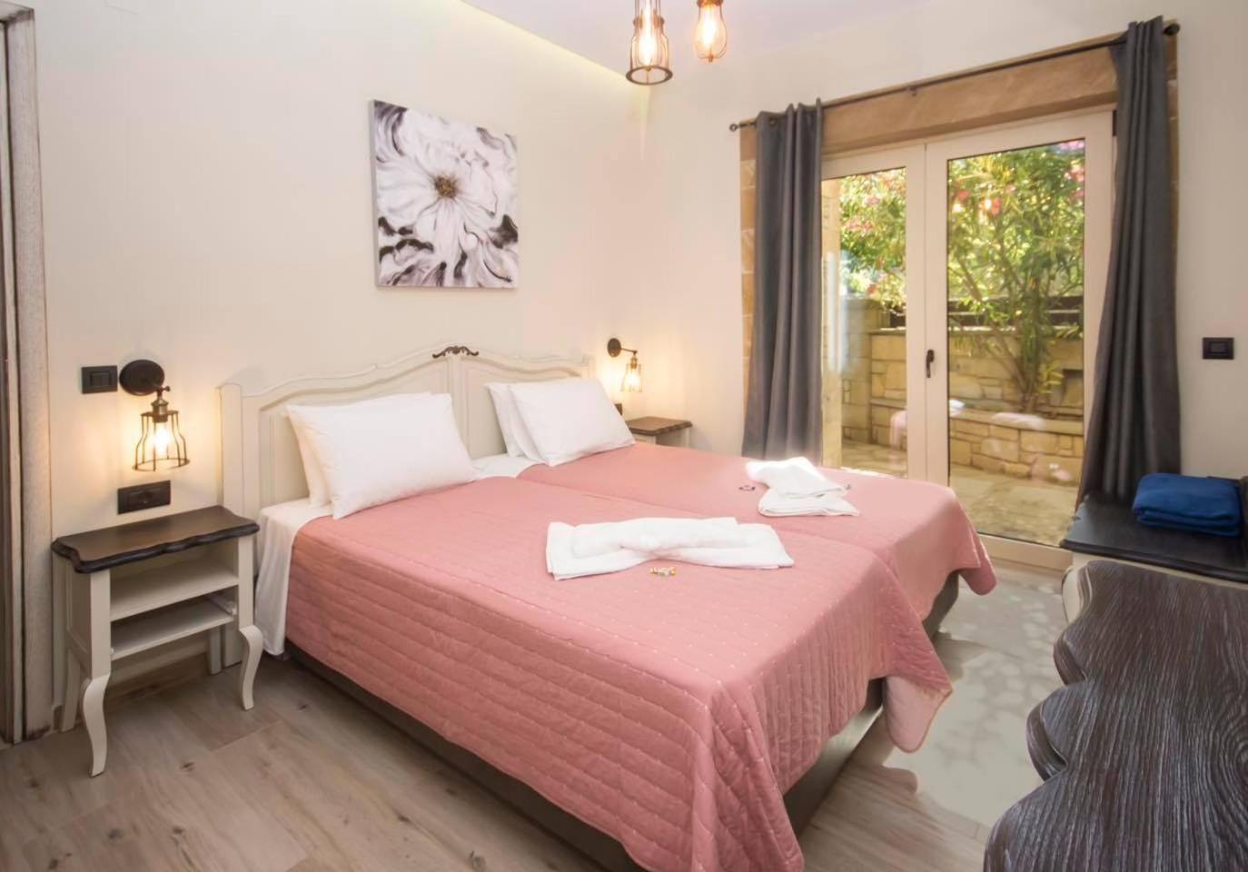 Villa Antonousa - Private Pool Oasis Kerá Екстериор снимка